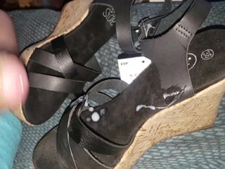 cum on my cousin new wedge shoe