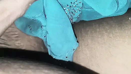 Desi girl ki chhudai miya khalipha style