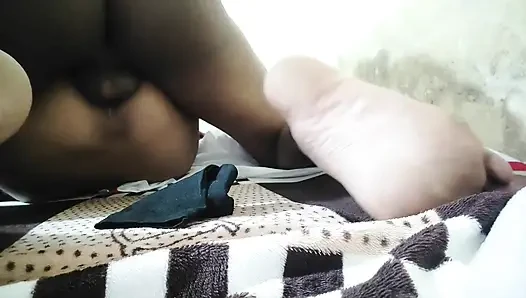 Komal Bhabhi Ke sath Delhi Hotel Ke Andar Nanga krke Pela Bina Kpde Ka