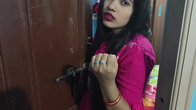 Indian Desi girl tight pussy Sex video, Desi girl xxx video (Hindi audio)