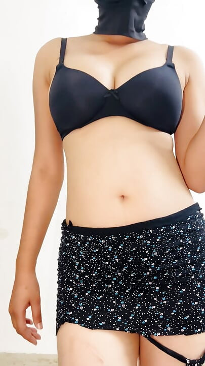 INDIAN GIRL FINGERING VEDIO VIRAL WITH BOYFRIEND