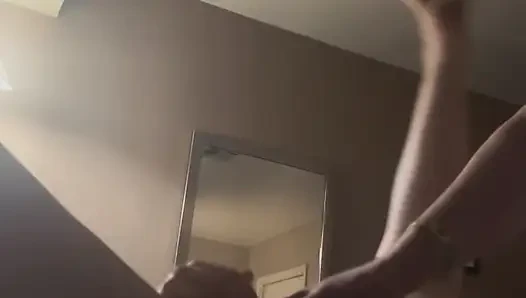 Üvey erkek kardeşim amcığımın içine dalıyor