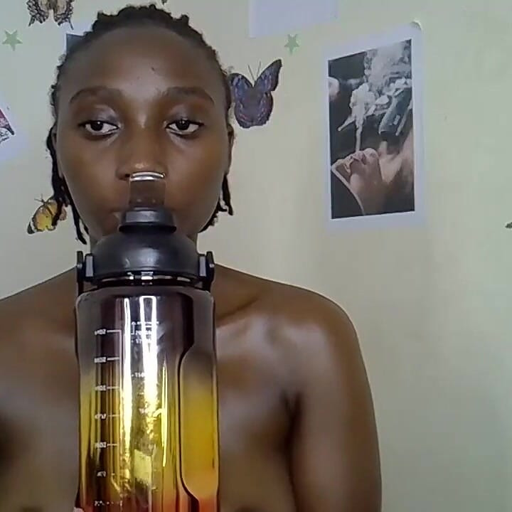 Maior por trás