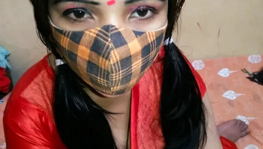 Indian Bhabhi Real Homemade Desi Hot Sex with Xmaster on Indian Sex Xvideo