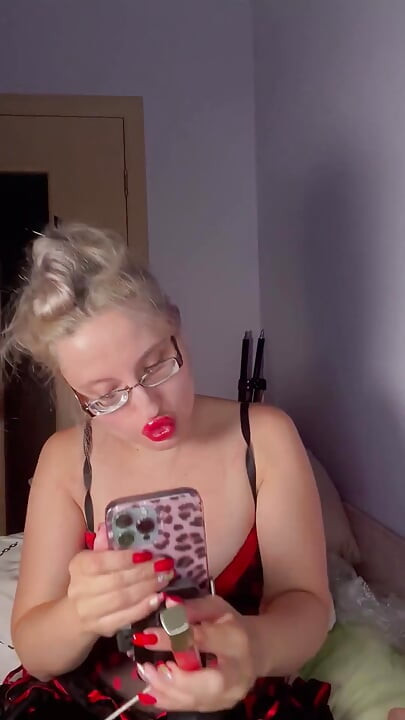 Cuckold Private Cam Worship - Goddess in Thick Eyeglasses, Wet Lips and Tongue Deep-throating Dildo While Teasing Tits for Cuck