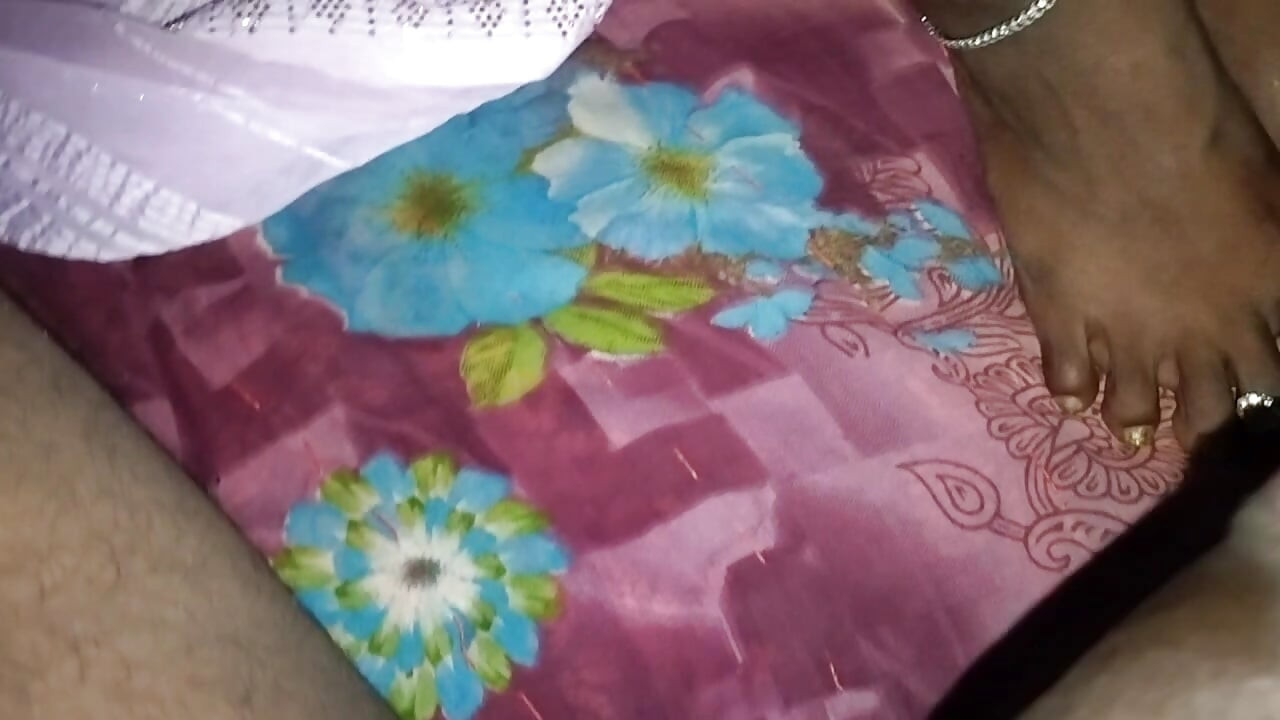 Bihari Bhabhi ko Dever Ne Garam Karke Pela