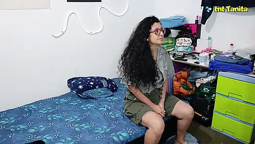 Komşumun Gay Kocasıyla Sikişiyorum #855 Bölüm 1 - Roll Roll Oyunu