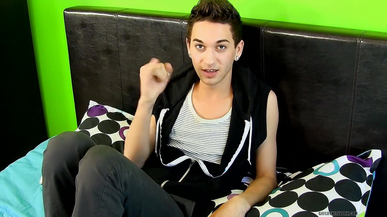 On Set with New Boy Seth