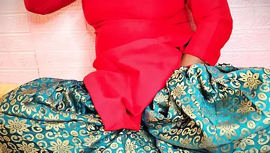 Bhabhi ne raat ko chupke call kiya  Devar ko akele bulaya control toot gaya