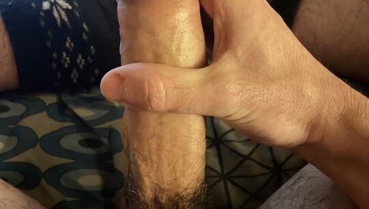 ITALIAN COCK JERKING OFF