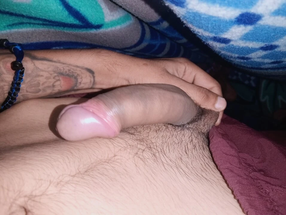 자스민을 너무 많이 느꼈기 때문에 내 땅을 흔들었다.