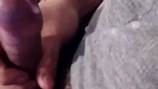 Cumshot006