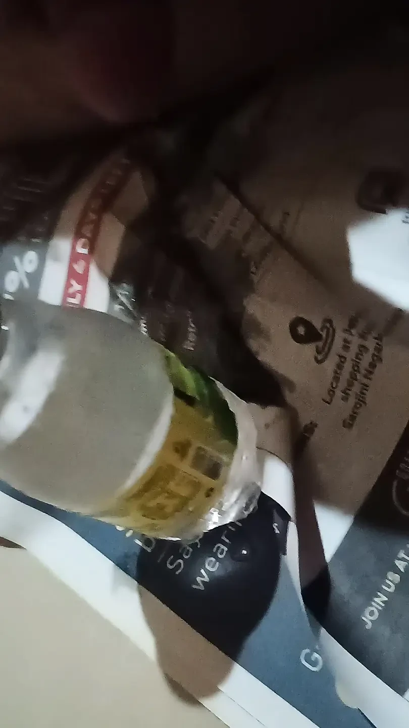Put the bottle in the dirt and took out the water of the load.