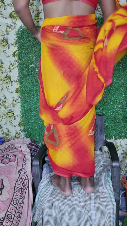Learn to wear a saree from the village sister-in-law | Clip 1