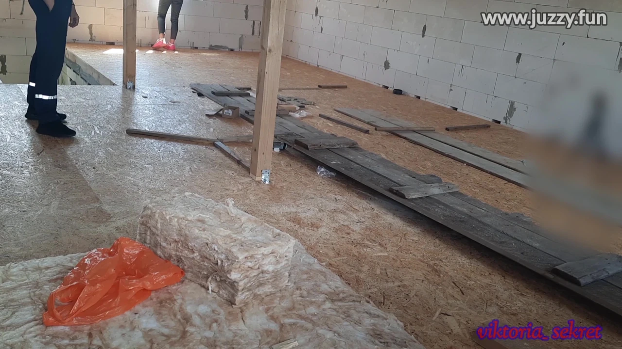 wife pays a builder with sex