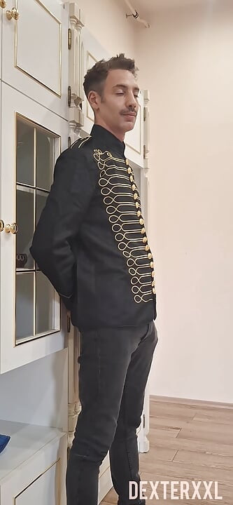 Thomas. Stepdaddy Sucking Young Dick off. Pissing After Cím.