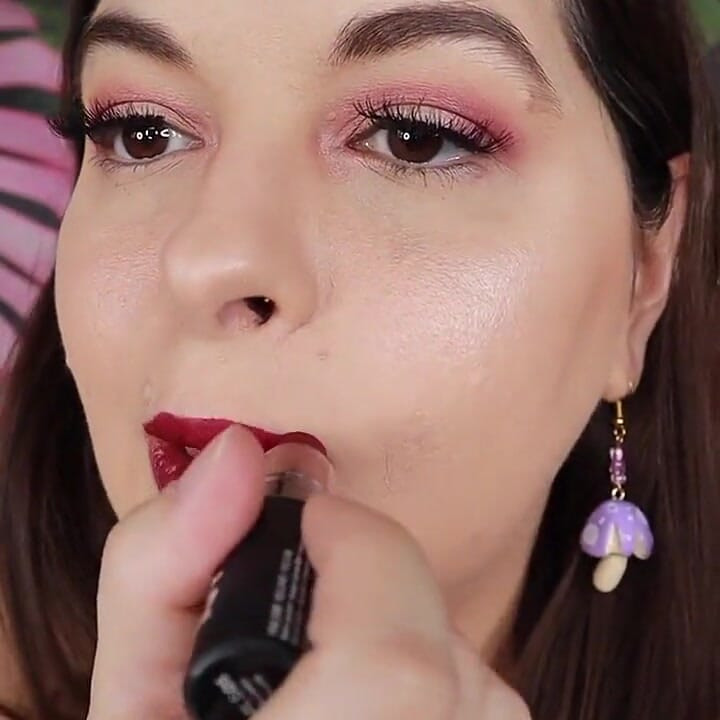 Edge for My Dark Lips
