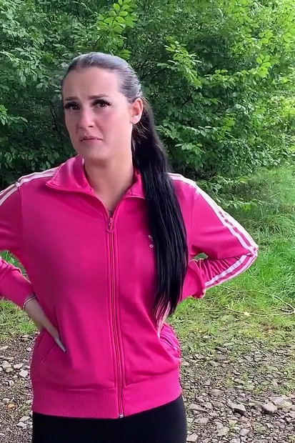 Krass! Beim Joggen Outdoor Ao Gefickt! Creampie!