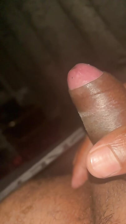 ควยอ่อนของแดดดี้ในสโลว์โม แสดงความคิดเห็นตอนเที่ยงคืนสนุกถ้าคุณชอบ