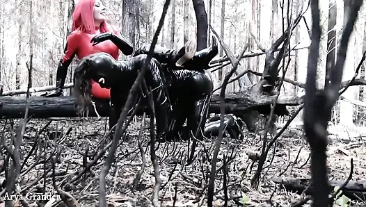 Lateks lastik aşağılama açık havada