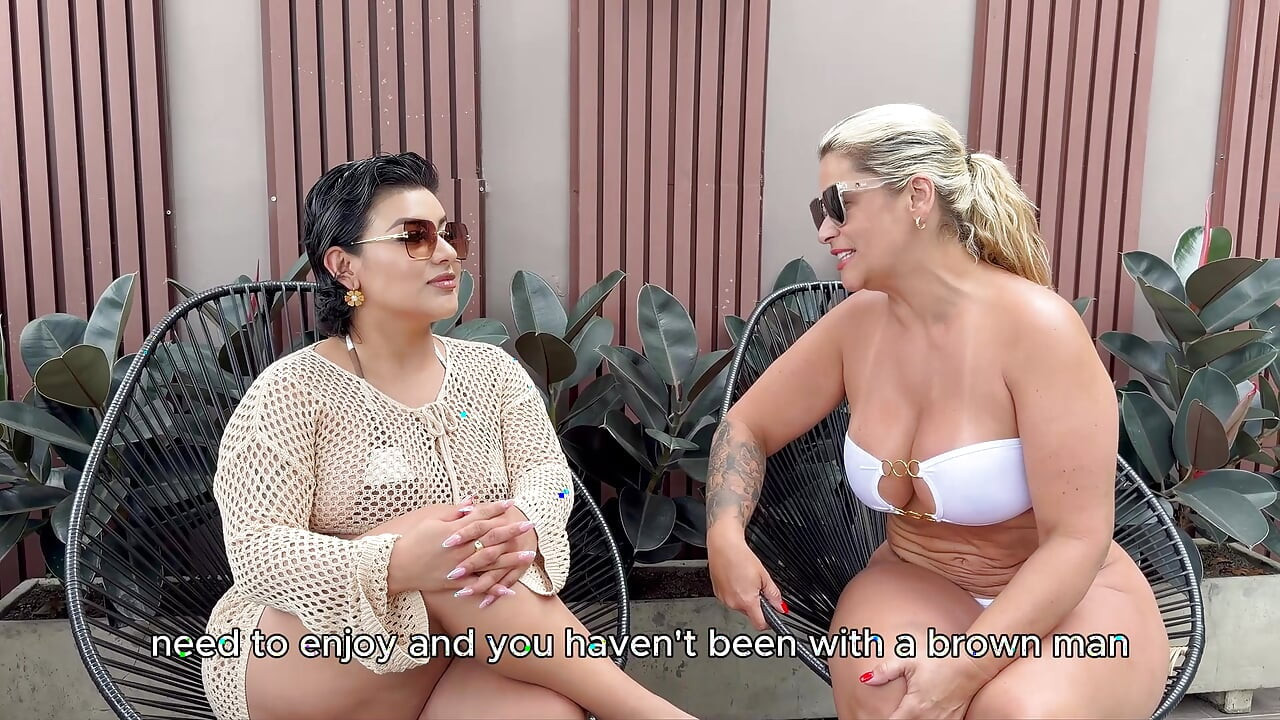 Minha madrasta milf me dá uma massagem grátis mas eu acabei com a agarrada bbc da massagista na minha boca