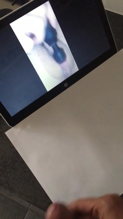 Cum tribute for a friend