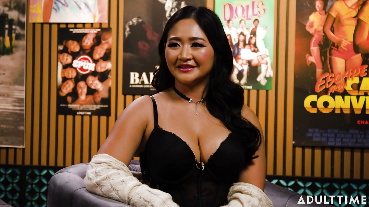 Jasmine Teaa: All-asiatiska orgier & Chun-li Cosplay | podcasten Vuxentid