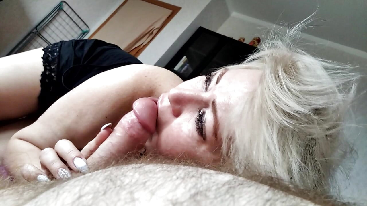 Es ist gut, wenn deine frau eine webcam-hure von ihrem beruf ist! Es ist nicht langweilig im bett mit ihr! Haben Sie es schon ausprobiert?