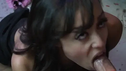 Schmutzige britische szene - 1 vollbusige alyssa divine genießt einen großen schwanz im lagerhaus