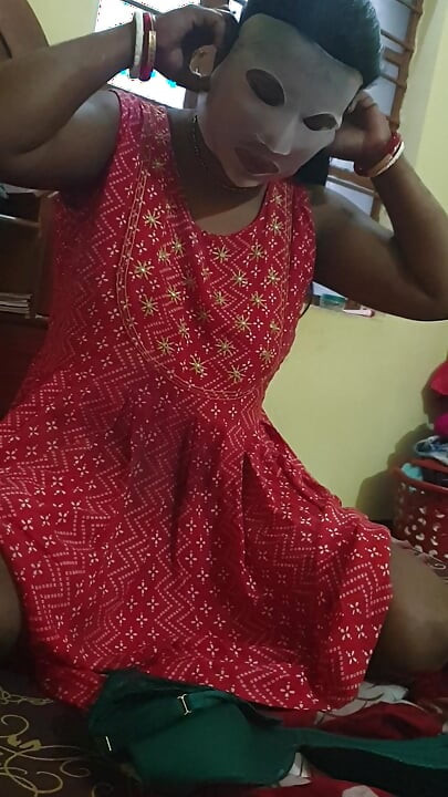 Gadis model berpakaian panas desi bhabhi