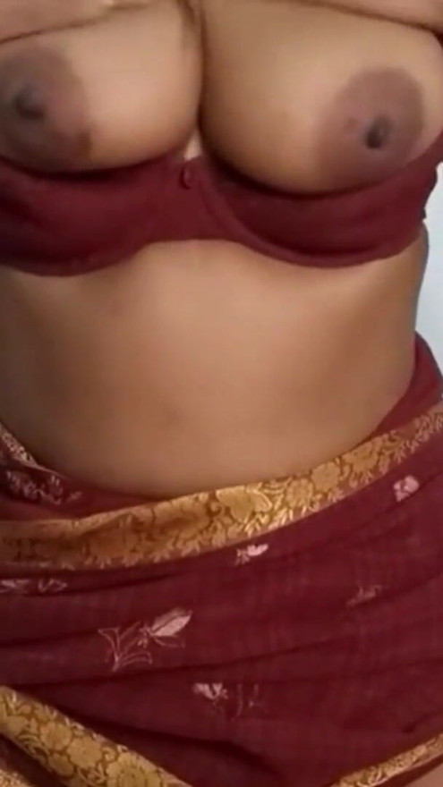 Indian maid Masturbation with Saree juicy pussy with Big Boobs | Clip 1