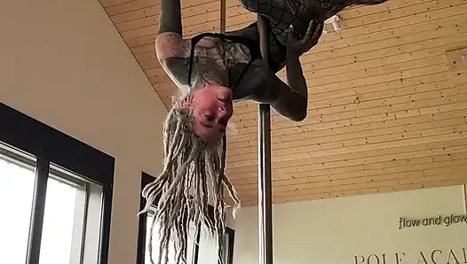 Do you like my dance for you ? - #poledance #dance #higheels #heels #dancing  #skinny #