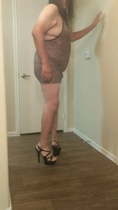 Alexis Heels in short mini