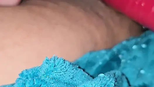 Playing with Latinamilf MILF Squirting Pussy