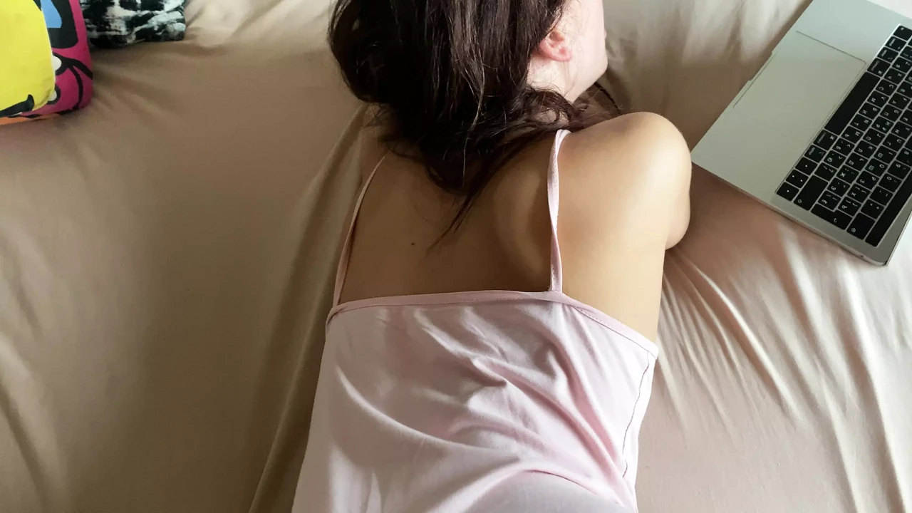 stepsis fucks like a slut fucking her tight pussy after school