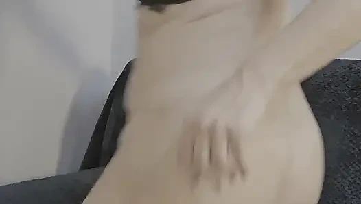 Striptiz ve İdrar Yapma