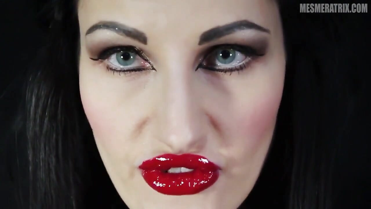 Kembalinya succubus...