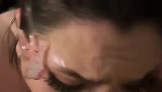 Makyajlı bir görünüm denemenin saksodan daha iyi bir yolu var mı