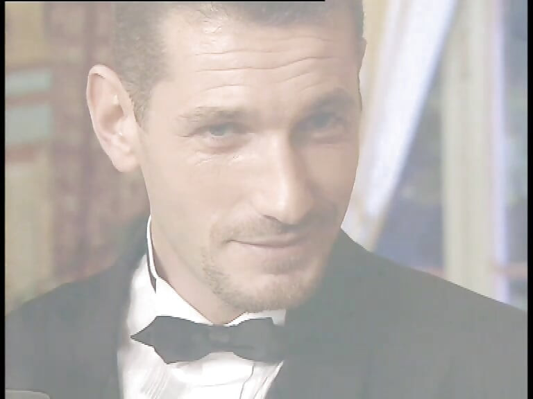 इतालवी विंटेज नंगा नाच और पागलों और सपनों की तरह चुदाई में दोहरा प्रवेश