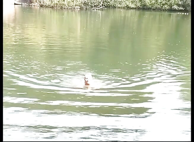 Top solo piss girl Tamara - Mega XXL Pissing