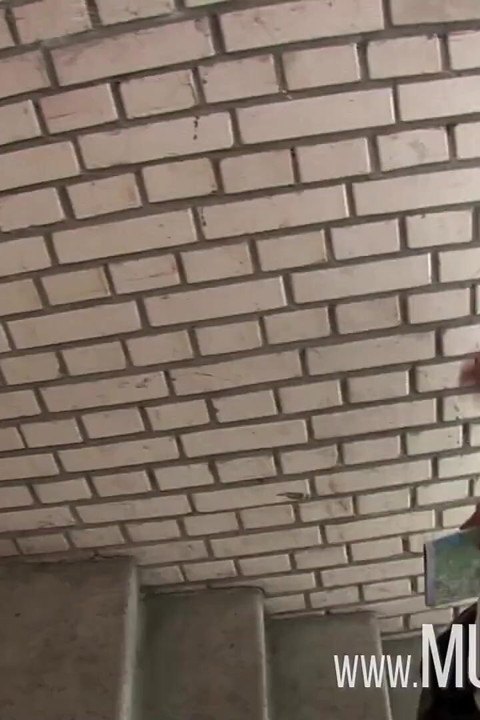 İnanılmaz ateşli güzel ateşli esmer hatun ponpon kız sikiliyor anal ve sert döl göt deliğine boşalıyor