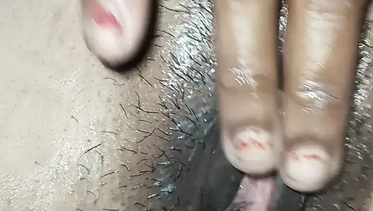 Вирусное видео для индийской девушки
