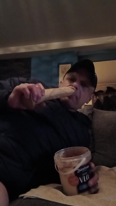 リトルクソビッチ