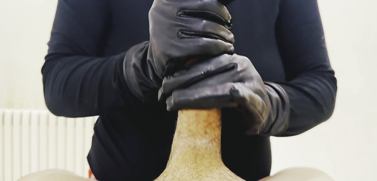 rietje met handschoenen