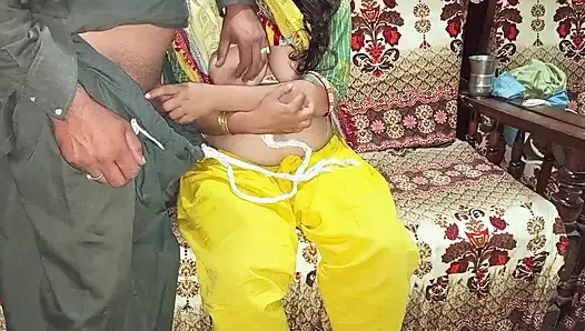 Sara khan ki new video bhabhi and dever sex alone in room