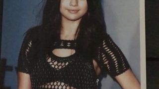 Selena gomex cumz # 3