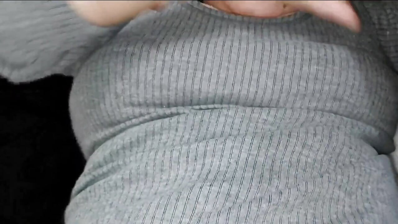 배다른 아들과 침대를 공유하는 새엄마