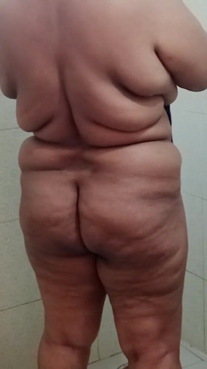 desi bathroom shower, Desi Step-sister Bathroom shower Mms | Clip 2