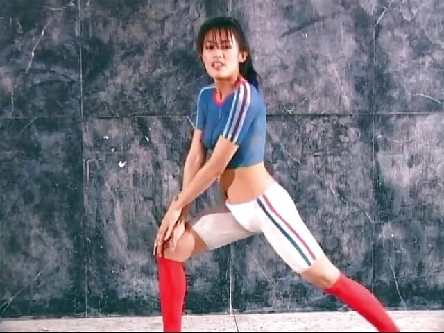 Eshiyaee hasinaen pozing snkalan 10