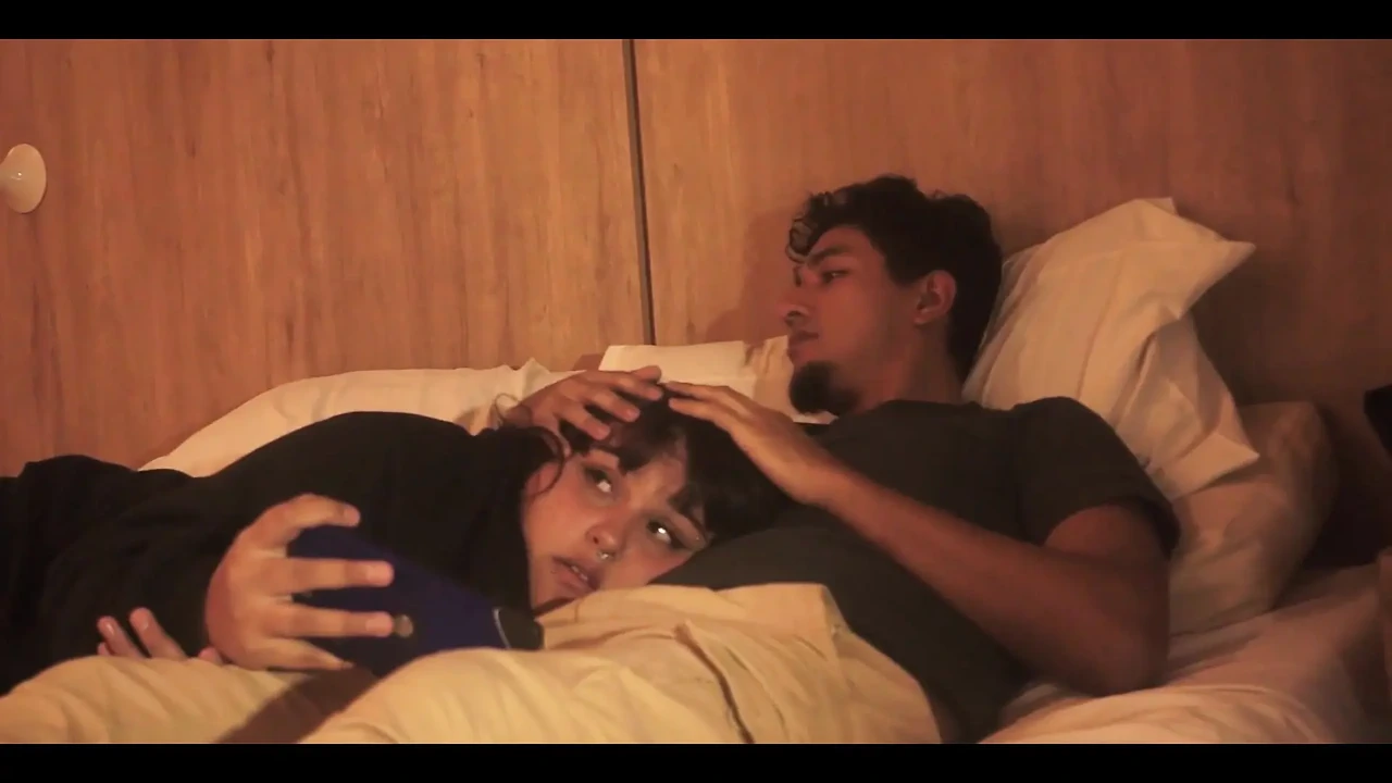 Watching Netflix with My Stepsister but I Couldn't Help but Put My Penis in Her Mouth, They Almost Discovered Us!!